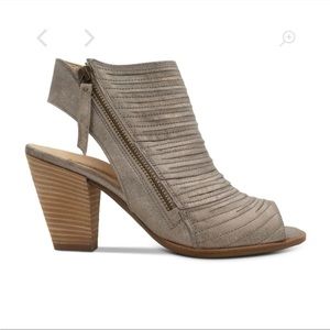 Paul Green Cayanne Peep Toe Bootie